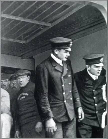 William McMaster Murdoch - Wikipedia