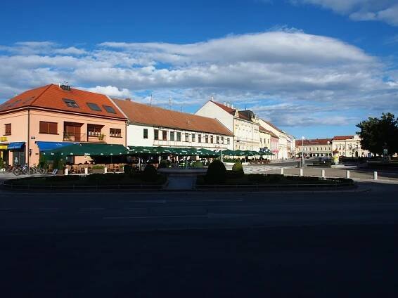 Září CZ-MK | bydlikemevropou.com