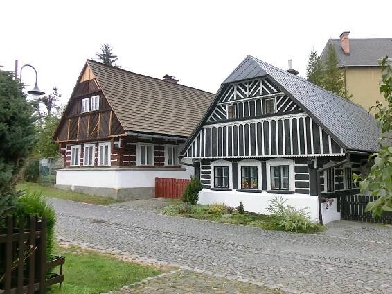 Soubor:Jilemnice - Zvědavá ulička 3.JPG – Wikipedie