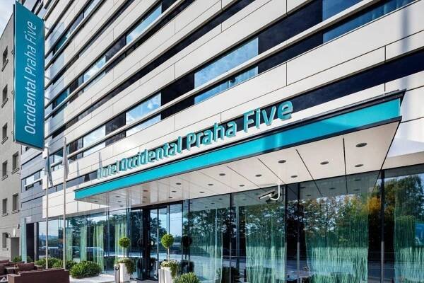 Hotel Occidental Praha Five 4*,