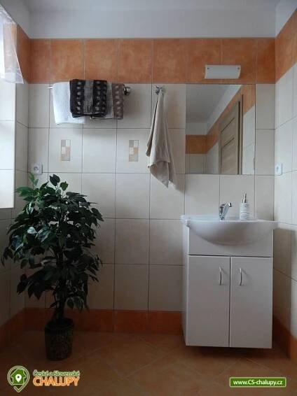 Chalupa Beskydy - Velké Karlovice - Bzové (3M-224): CS chalupy, pronájem chaty a chalupy