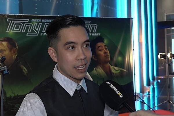 Herec Lukáš Duy Anh Tran: Cítím se jako Čech! Chodí se svou „šéfkou“