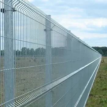 3D plotový panel šíře 2500 mm drát 5 mm žárový zinek | Dobeš Kovovýroba