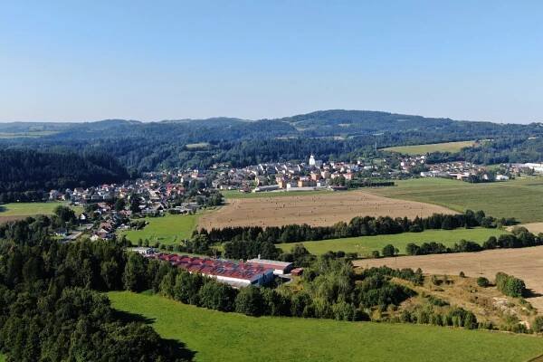 Štíty z ptačí perspektivy 2023- foto Ivo Cygrýd - Město Štíty