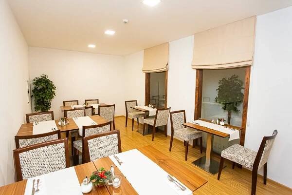 4* romantický pobyt v centru Prahy: snídaně nebo privátní wellness