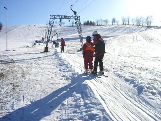 Olešnice v Orlických horách - Ski areál - sjezdovky a sníh