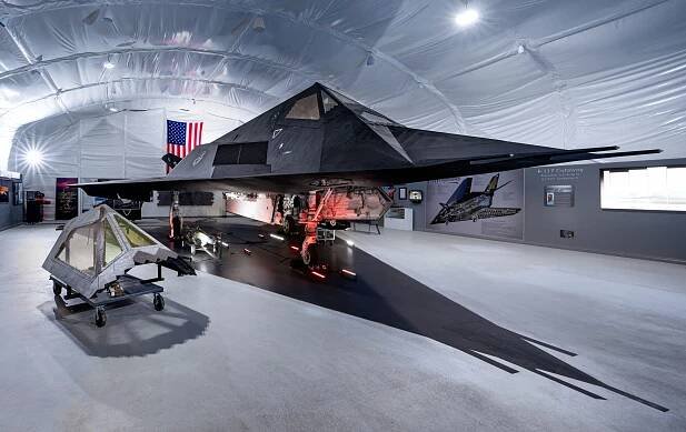 Aircraft Gallery – Palm Springs Air Museum