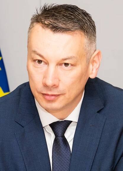 Nenad Nešić - Wikipedia