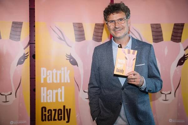 Patrik Hartl dva roky přemýšlel jako žena. Vydává nový román Gazely