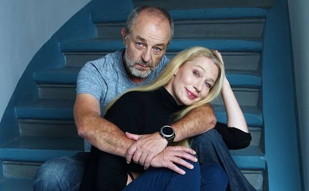 Švandovo divadlo uvede poetickou komedii Happy End. Dlouholetý pár v ní ztvární Bohdana Pavlíková s Lubošem Veselým • Pestrá Praha