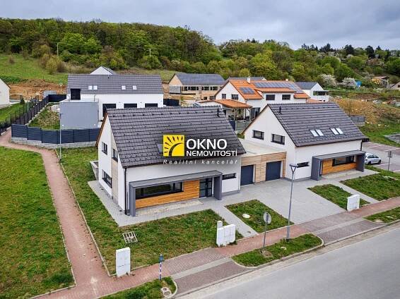 Novostavba 5+kk s garáží a zahradou | Reality.iDNES.cz 