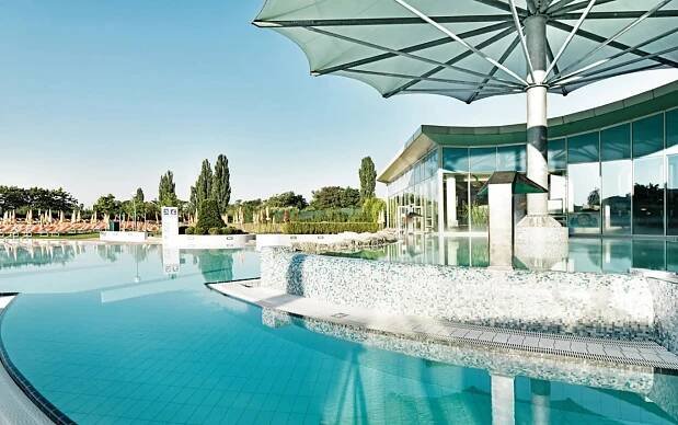 Termální lázně Laa - Ubytování Hevlín - Villa Holiday