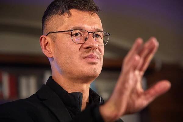 Svobodná akademie: Osamu Okamura – Město pro každého (13. 2. 2025) - Fotogalerie - Knihovna Václava Havla