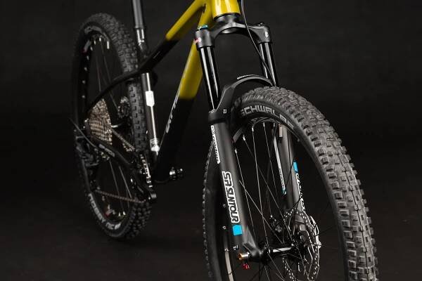 Qayron Spyro MK3 5 27,5" Mustard/Black | TopCyklo.cz
