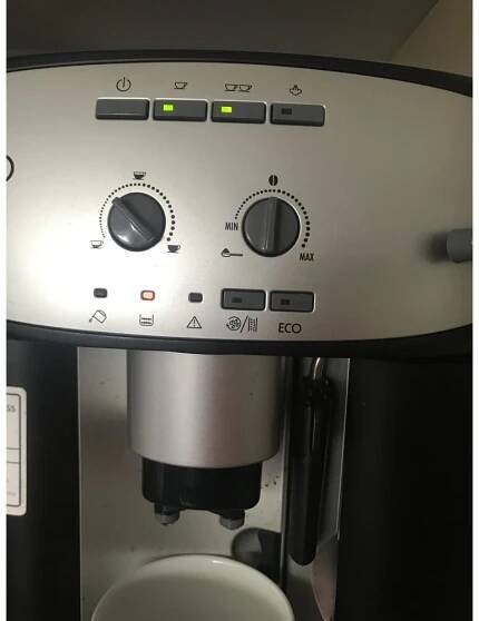 Manuál DeLonghi Magnifica Caffé Corso ESAM 2600 návod (6 stránek)
