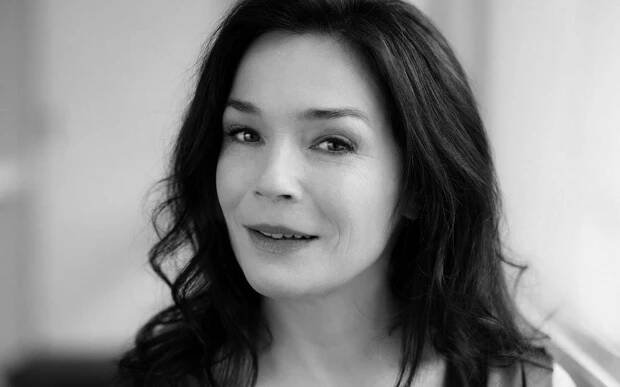 Julia Stemberger | Offizielle Website