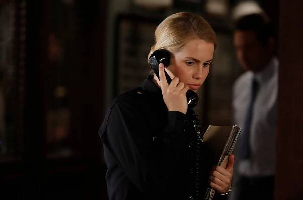 Aquarius - (Please Let Me Love You And) It Won't Be Wrong - Z filmu - Claire Holt