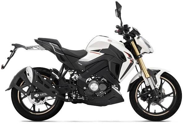 Keeway RKF 125 bílá (NOVÁ, 2024), 74.990 Kč