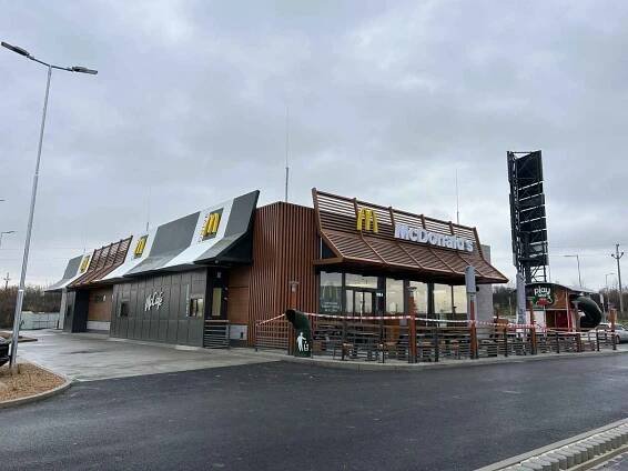 McDonald’s nově v Ovčárech nedaleko Kolína - PR Deník