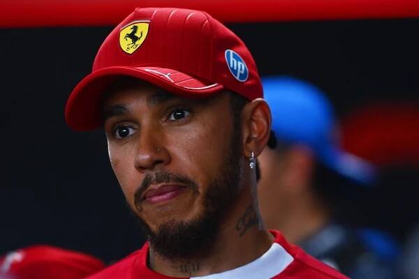 Lewis Hamilton swears over radio as Ferrari fumble chance for debut win at F1 Australian GP