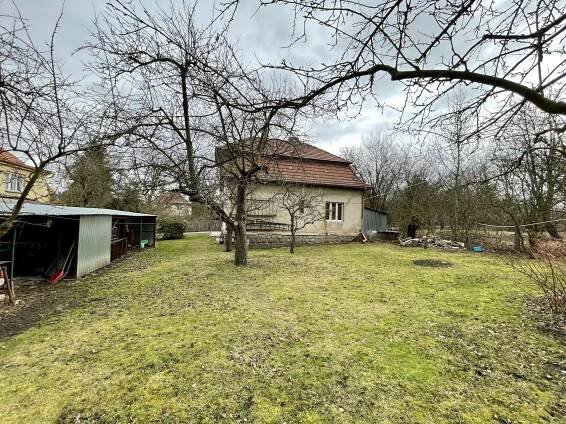 Prodej domu ve Šťáhlavech na pozemku o velikosti 792 m2. - Keller Williams