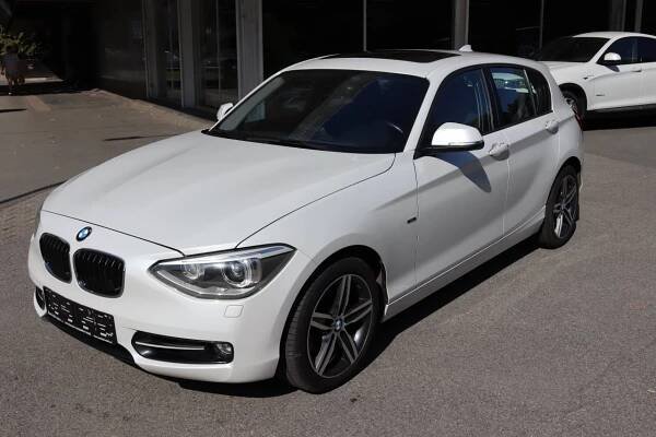 BMW 120D XDRIVE 135kW F20 SPORT LINE - Autosalon Šedivý & Šmejkal, Praha-Prosek