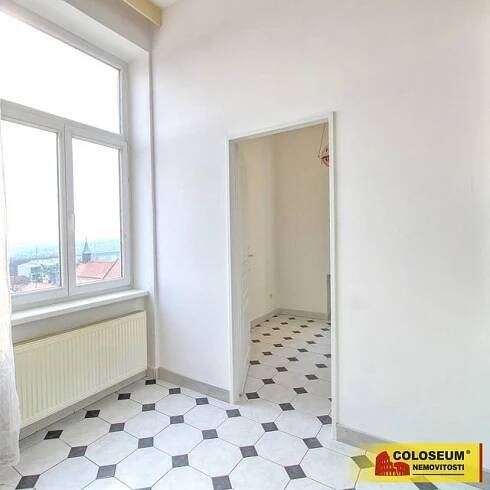 Znojmo, pronájem bytu 3+1, 96 m2, centrum města