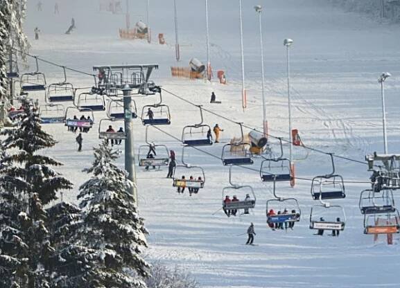 Ski areál Lipno - informace a mapa