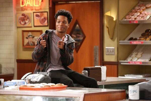 Superior Donuts - Season 1 - Z filmu - Jermaine Fowler