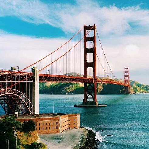 Lighthouse List Blog: Insights on Data-Driven Marketing Strategies | Lighthouse List