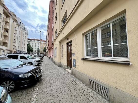 Byt 2+kk Praha 3 - Žižkov | 4 740 000 Kč | po rekonstrukci | ARCHER Reality