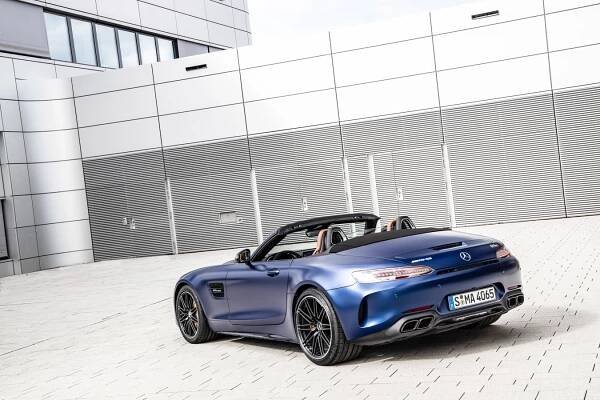 Mercedes AMG GT Roadster