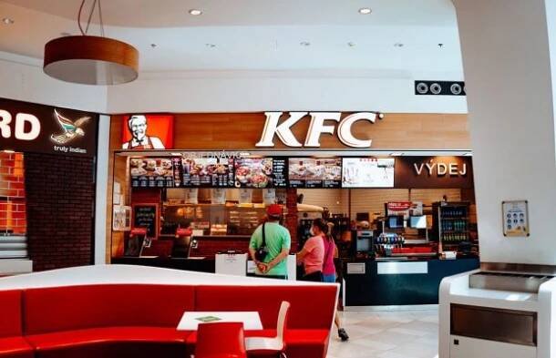 Fast food restaurace KFC v Central Kladno