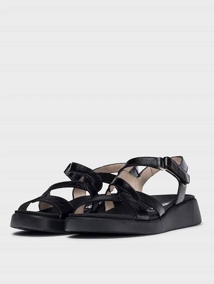 Wonders dámské kožené lesklé sandály Cordelia C-6541 černé - STORMfashion