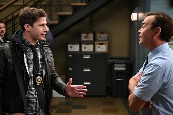 Brooklyn 99 - Pimemento - Z filmu - Andy Samberg, Joe Lo Truglio