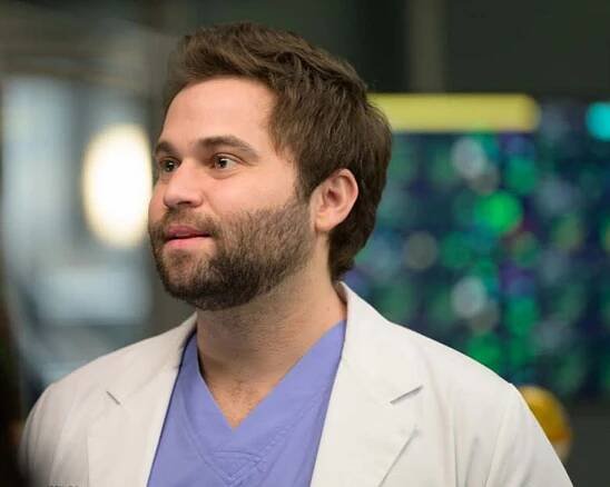 Chirurgové - Teprve začínáme - Z filmu - Jake Borelli