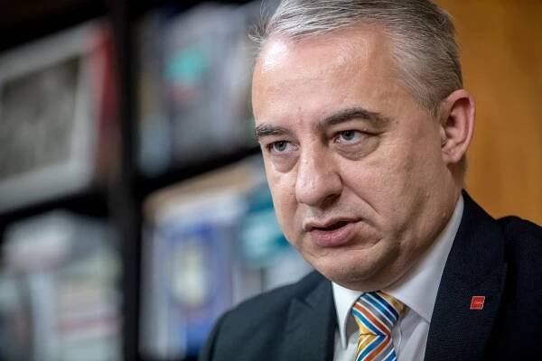 Středula oznámil kandidaturu na prezidenta. Chce se ucházet o podporu lidí