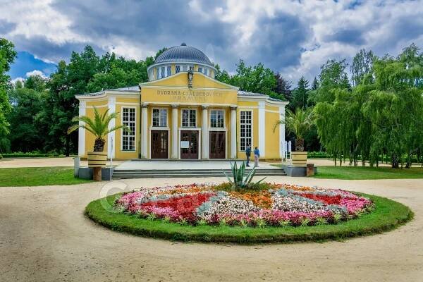 Dvorana Glauberových pramenů - Františkovy Lázně | GreatSpas.eu