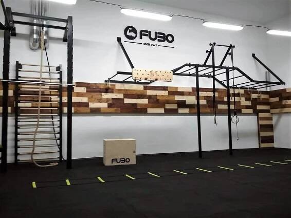 Kruhové tréninky FUBO Gym Hradec Králové - skupinové lekce, které tě budou bavit