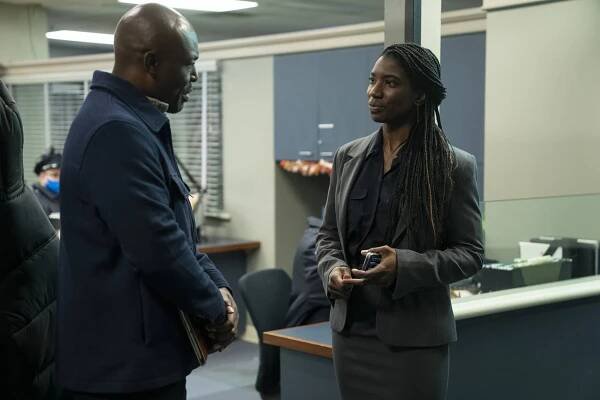 Jimmy Jean-Louis, Miranda Edwards - Detektiv Knight - Z filmu