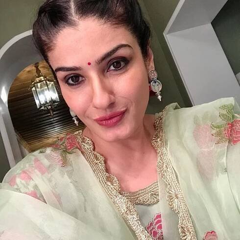 Raveena Tandon Age, Height, Biography 2024 Wiki, Net Worth, Boyfriend - Trusted Networth of Famours Celebr...