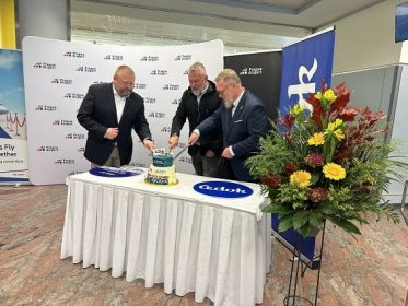 Odstartovaly přímé lety Čedoku na Srí Lanku! LOT Polish Airlines posílá na sezonu dálkové letadlo do Prahy