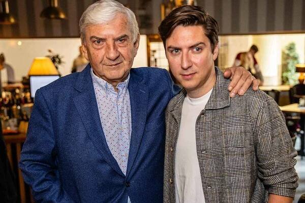 Miroslav Donutil si času stráveného se synem Martinem velmi váží.