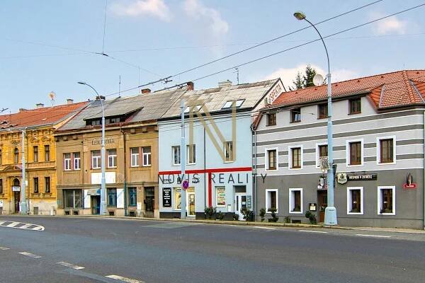 Pronájem, komerční, 56 m⊃2; , Plzeň, ul. Zborovská | Novis Reality