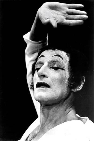 Marcel Marceau 100: světově proslulý mim, klaun Bip i válečný hrdina