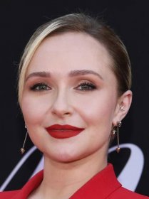 Hayden Panettiere With Two-Tone Watermelon Hair Is Something I Never Saw Coming — See Photos