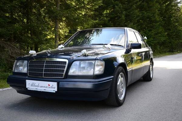 1994 Mercedes Benz W124 E250D 2.5 diesel 83 kW 173 Nm