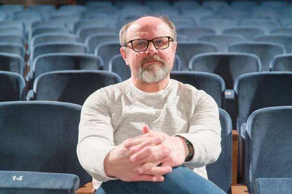 Splašené nůžky jsou vyprodané 15 let. Diváky musíme i krotit, říká herec Řezníček
