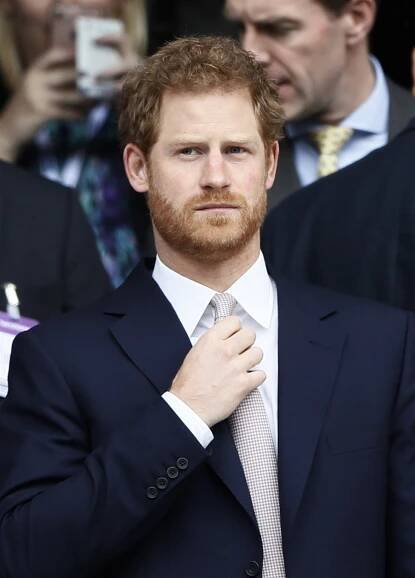 Harry není můj syn, potvrdil milenec princezny Diany James Hewitt
