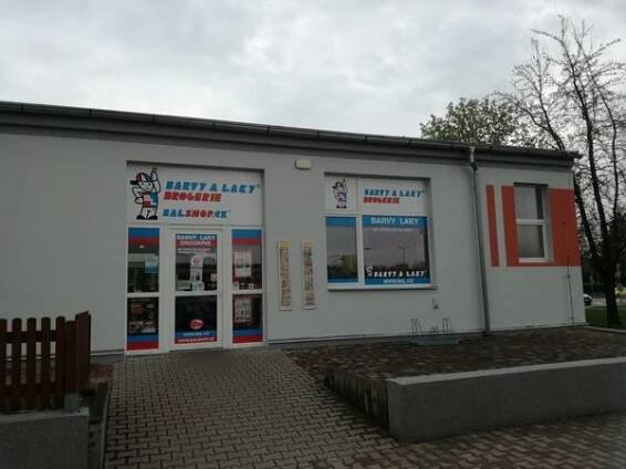 BARVY A LAKY DROGERIE foto 2